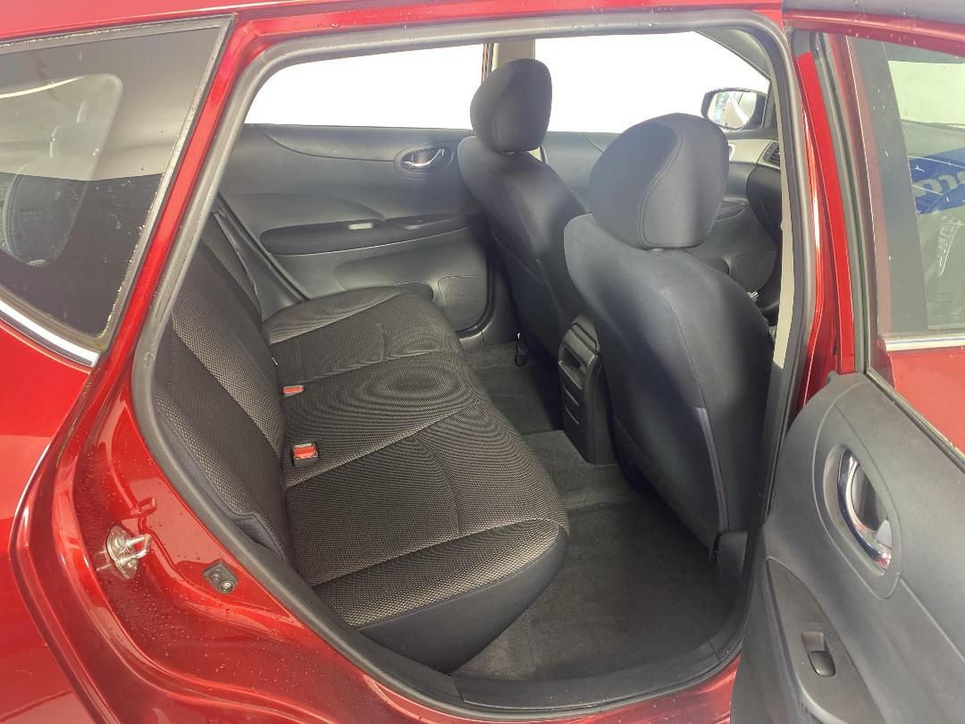 Photo '20' of Nissan Pulsar Photo '20' of Nissan Pulsar