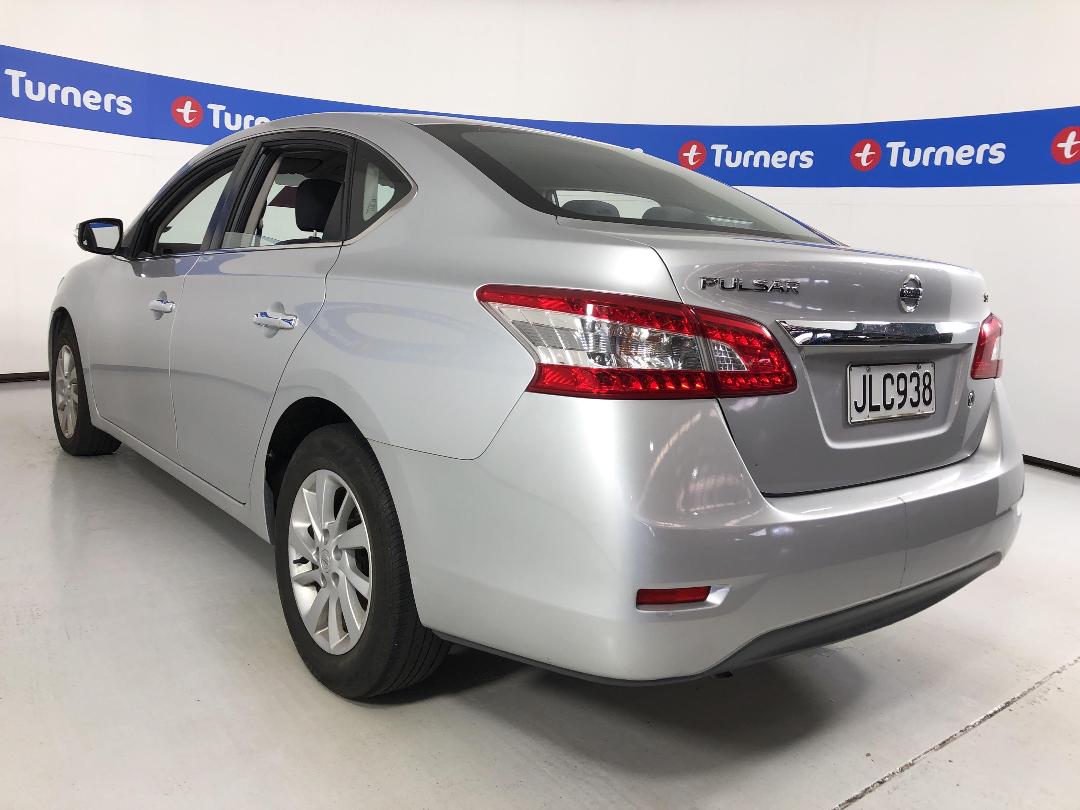 Photo '10' of Nissan Pulsar ST