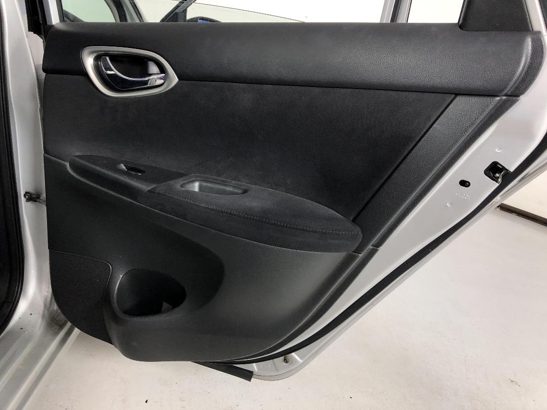 Photo '17' of Nissan Pulsar ST