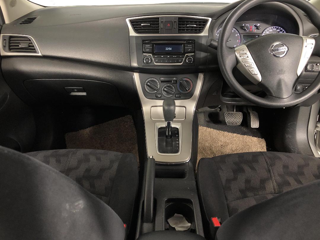 Photo '19' of Nissan Pulsar ST