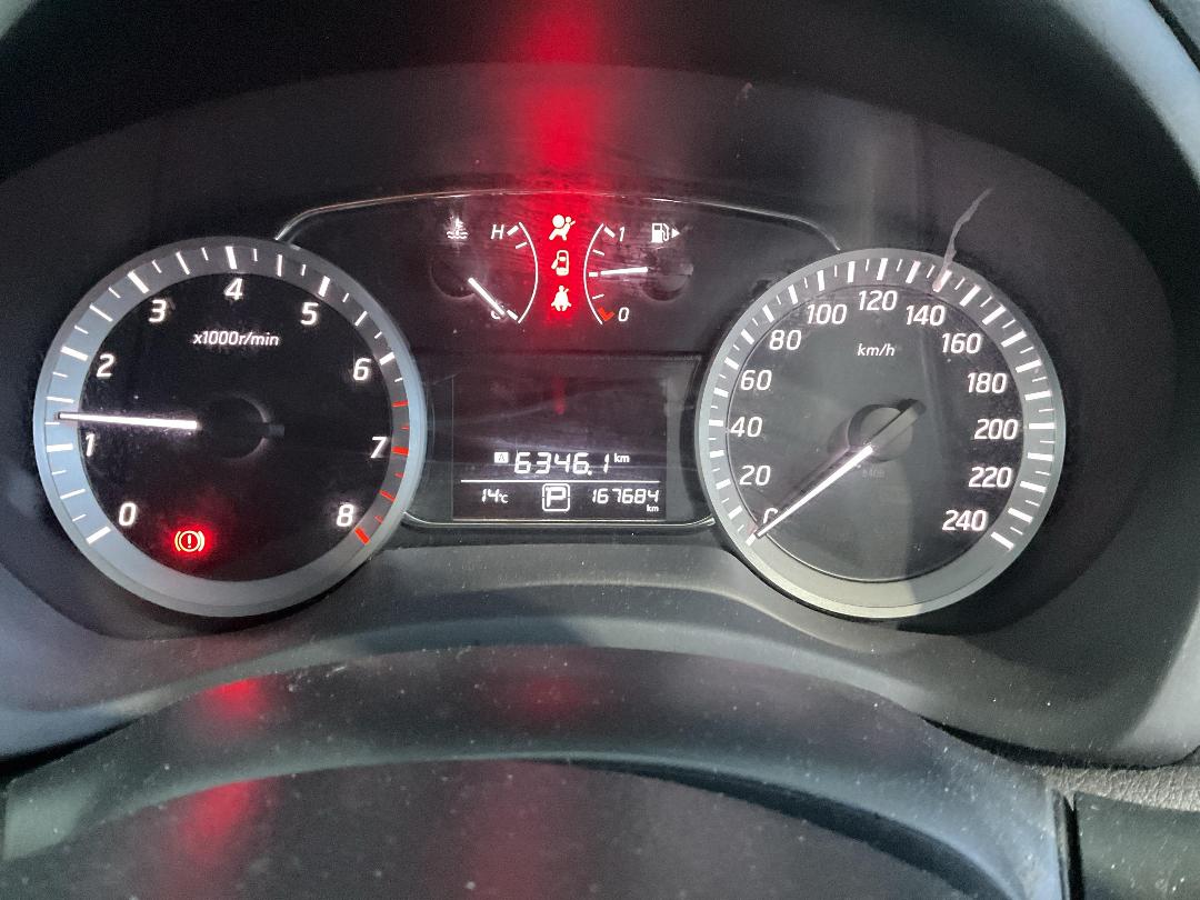 Photo '17' of Nissan Pulsar ST