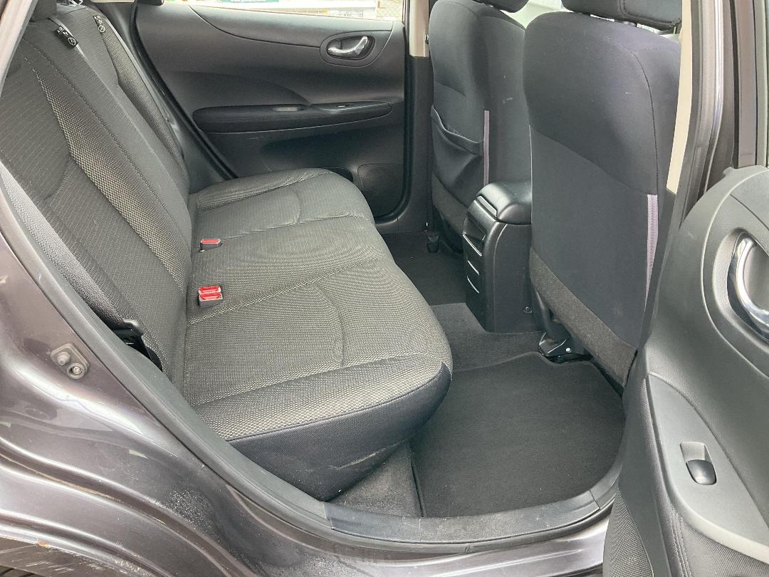 Photo '19' of Nissan Pulsar ST