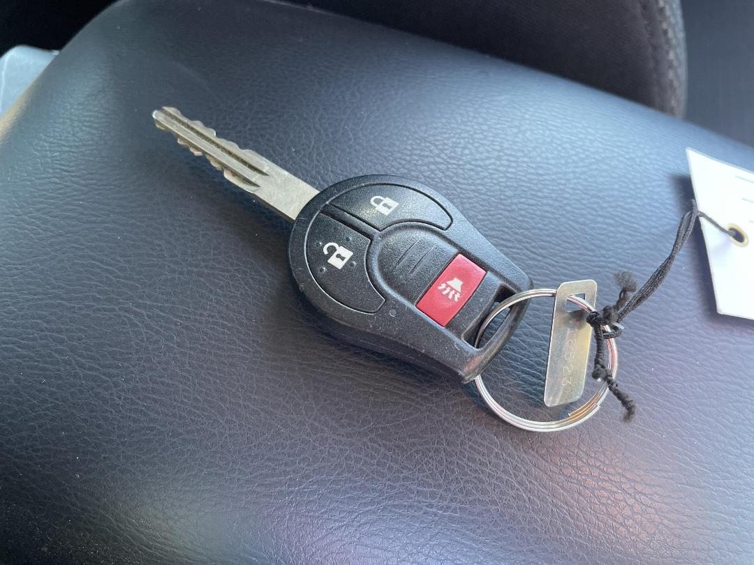 Photo '13' of Nissan Pulsar ST