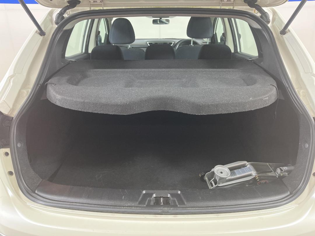 Photo '14' of Nissan Qashqai