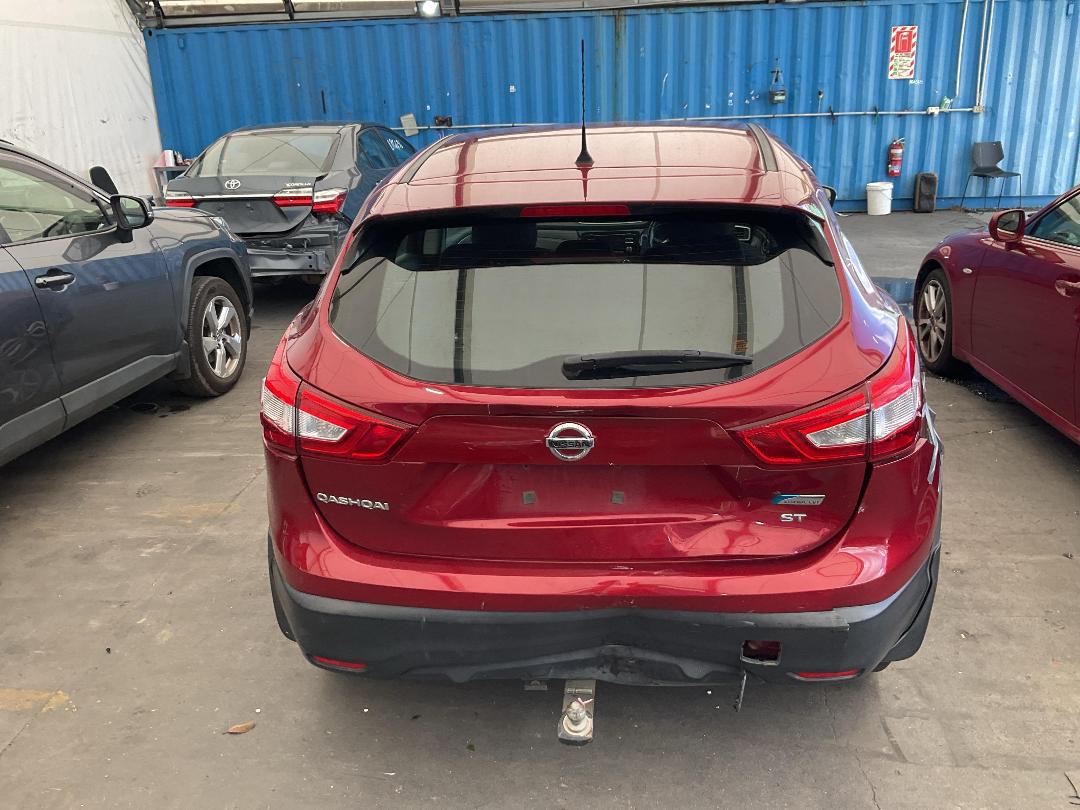 Photo '12' of Nissan Qashqai ST Photo '12' of Nissan Qashqai ST