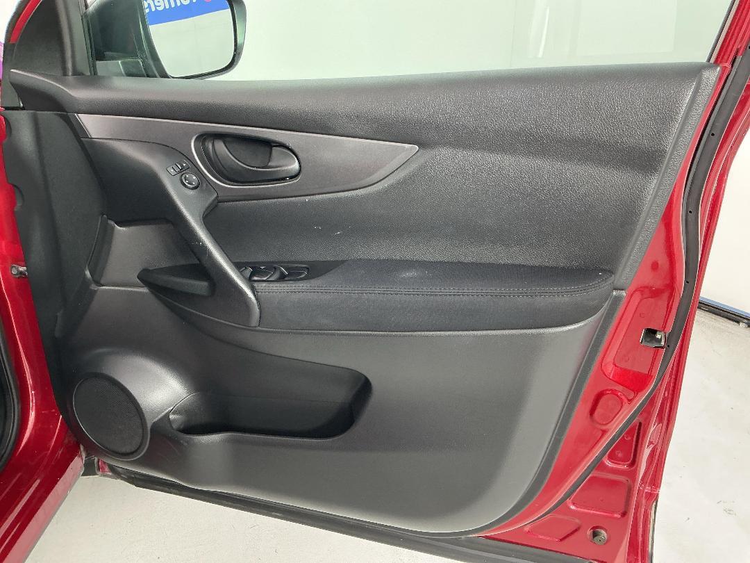 Photo '15' of Nissan Qashqai