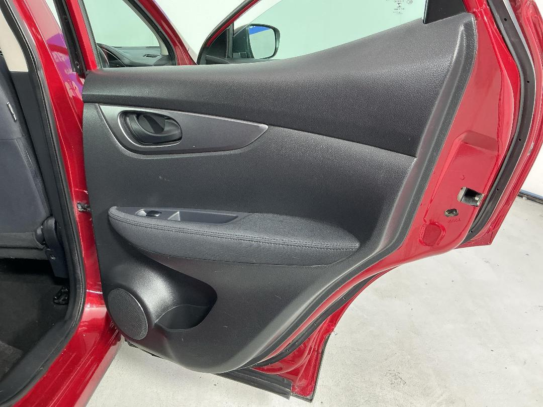 Photo '19' of Nissan Qashqai