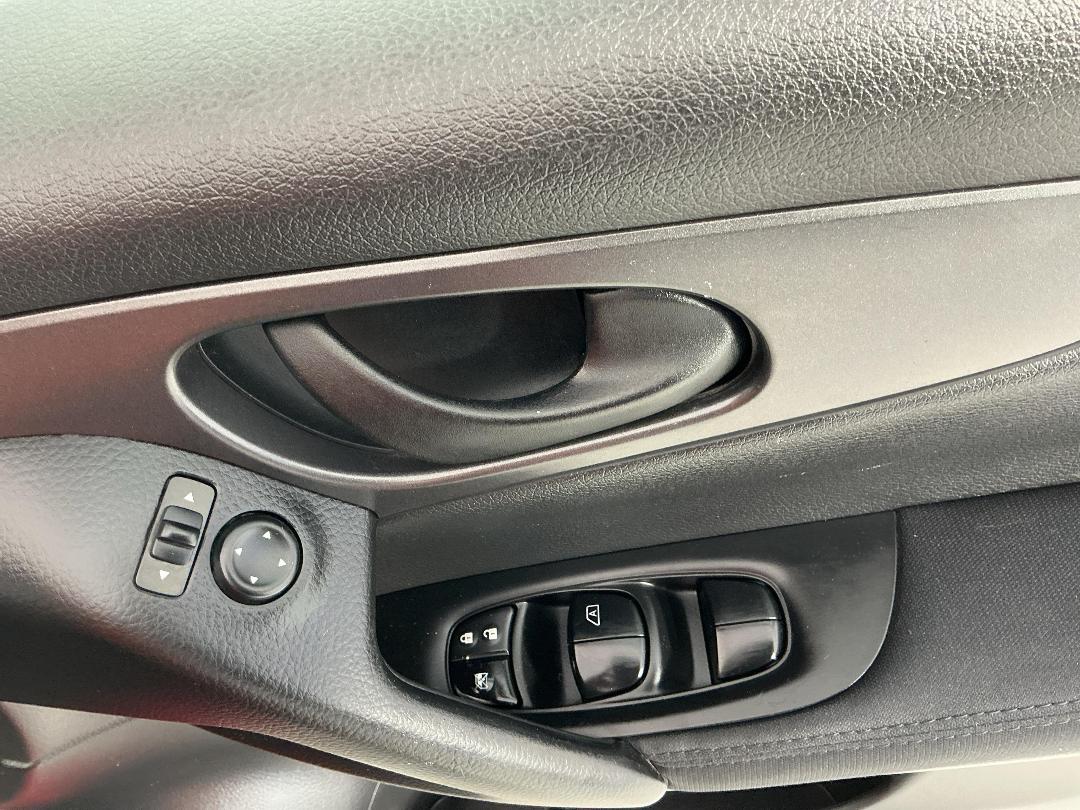 Photo '25' of Nissan Qashqai