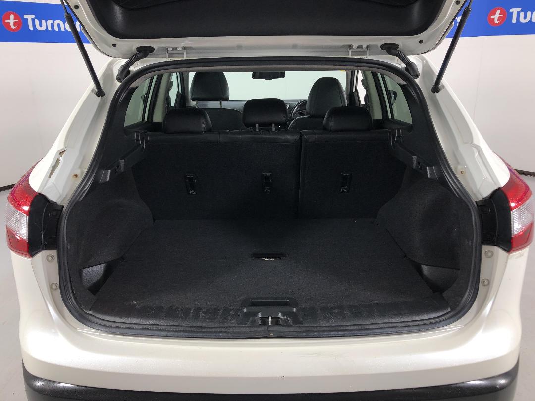 Photo '14' of Nissan Qashqai