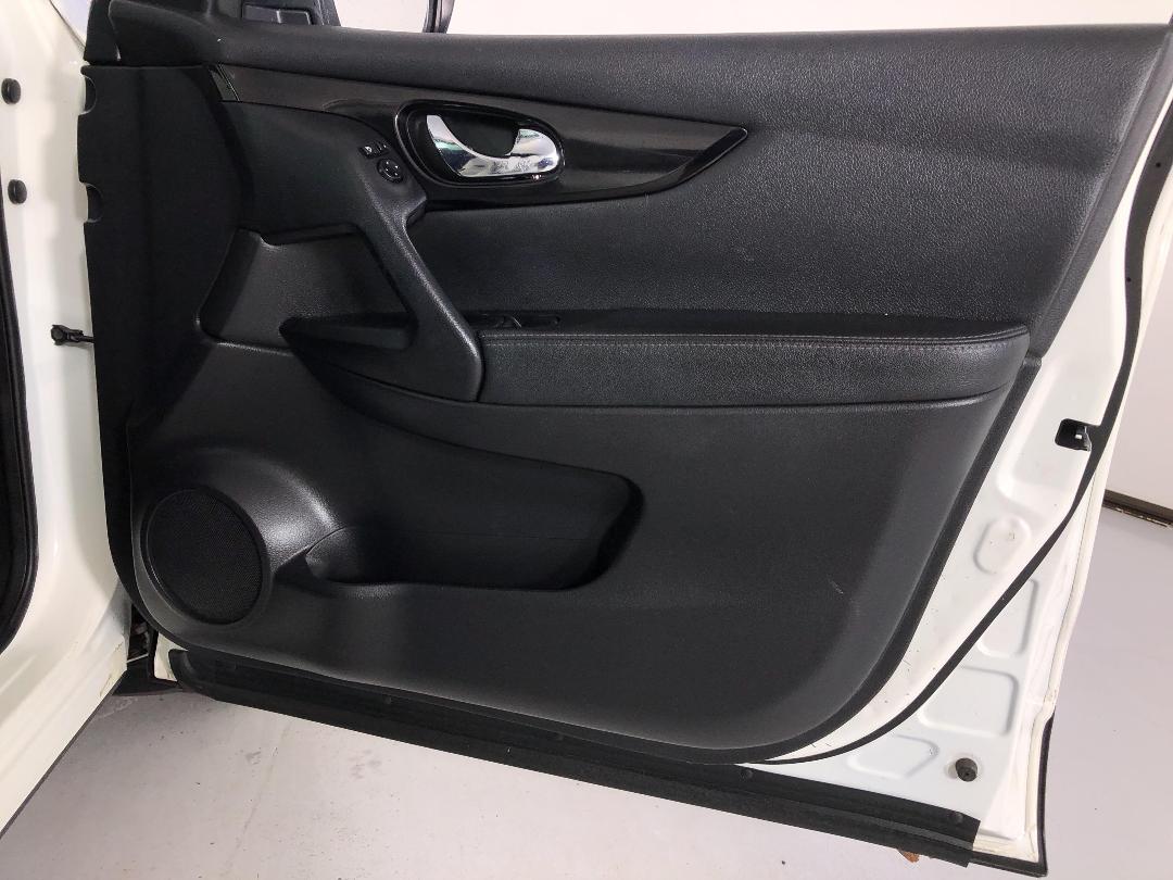 Photo '15' of Nissan Qashqai