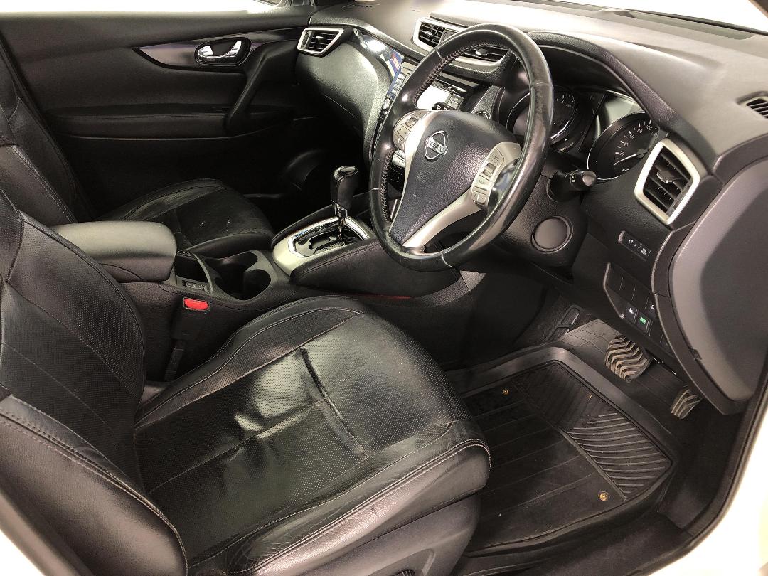 Photo '16' of Nissan Qashqai