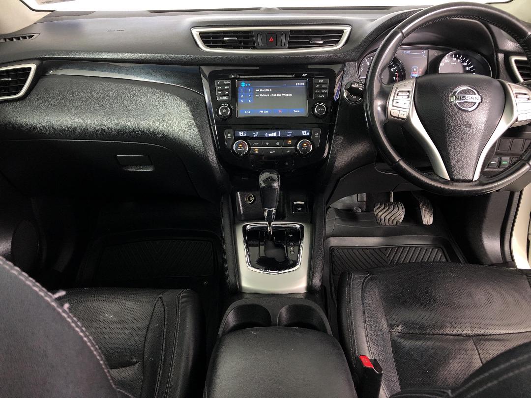 Photo '17' of Nissan Qashqai