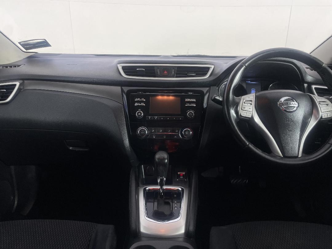 Photo '17' of Nissan Qashqai