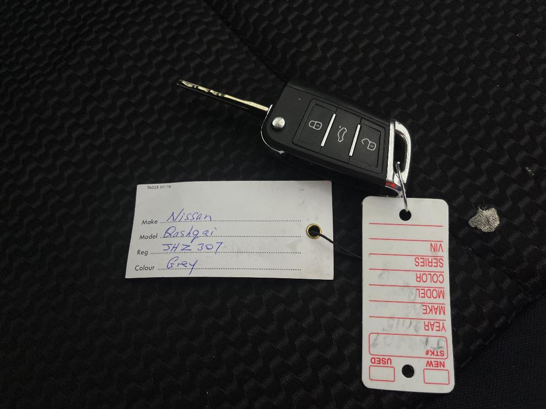 Photo '22' of Nissan Qashqai Photo '22' of Nissan Qashqai