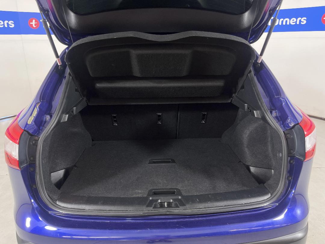 Photo '14' of Nissan Qashqai Photo '14' of Nissan Qashqai