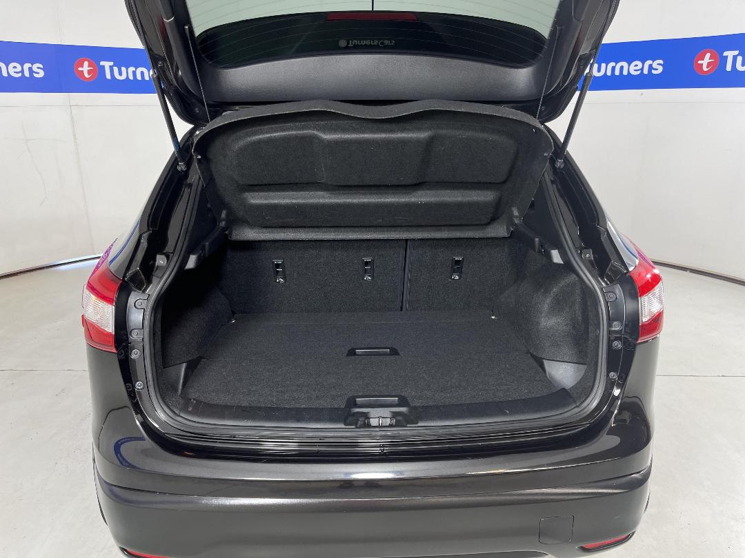 Photo '14' of Nissan Qashqai Photo '14' of Nissan Qashqai