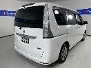 Thumbnail '7' of Nissan Serena