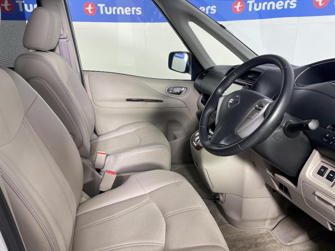 Photo '16' of Nissan Serena