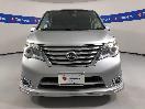 Thumbnail '2' of Nissan Serena