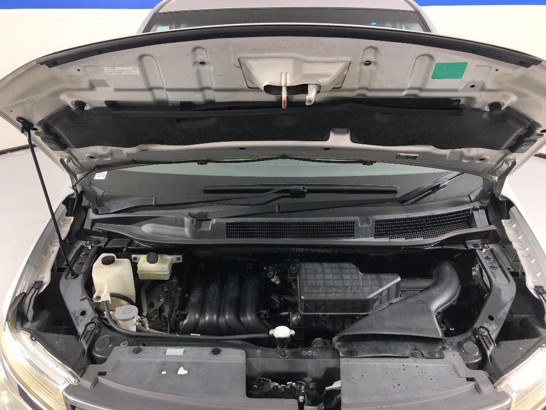 Photo '13' of Nissan Serena