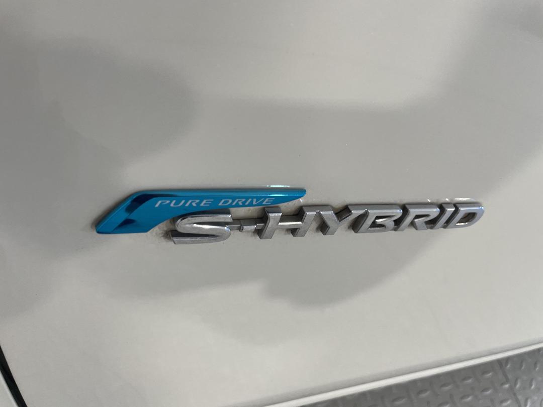 Photo '32' of Nissan Serena