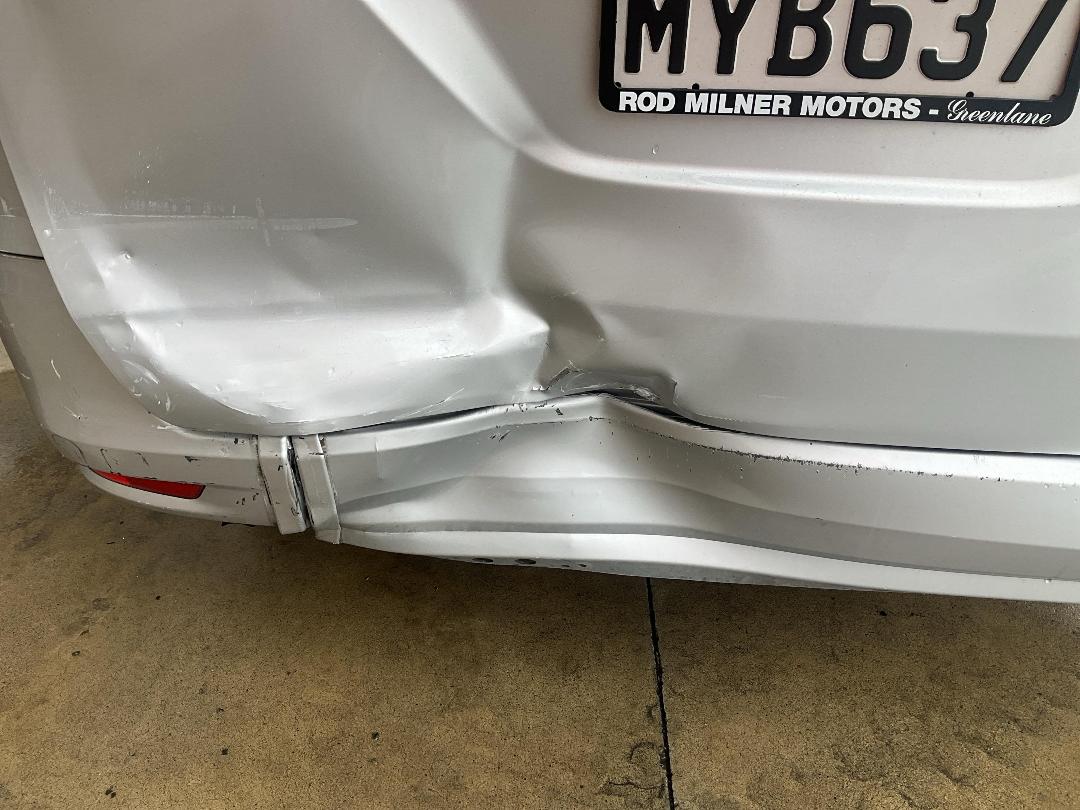 Photo '18' of Nissan Serena Photo '18' of Nissan Serena