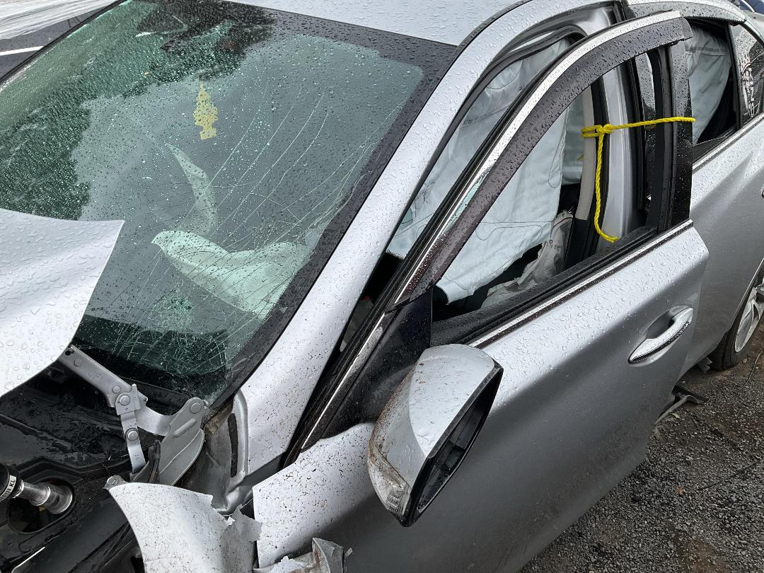 Photo '7' of Nissan Skyline Photo '7' of Nissan Skyline