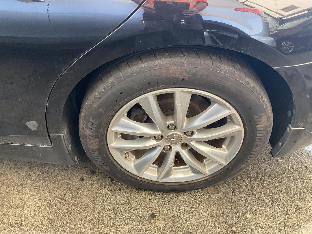 Photo '8' of Nissan Skyline Hybrid 350GT