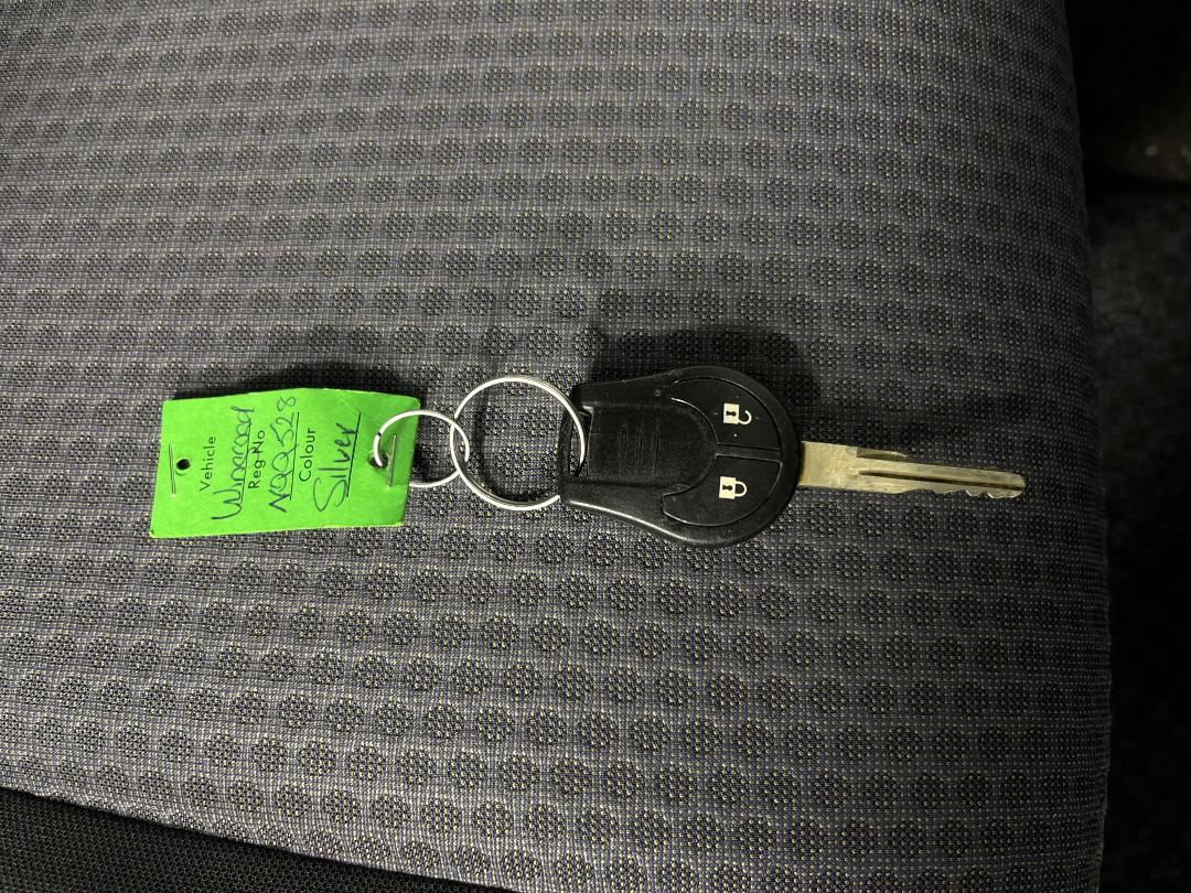 Photo '22' of Nissan Wingroad