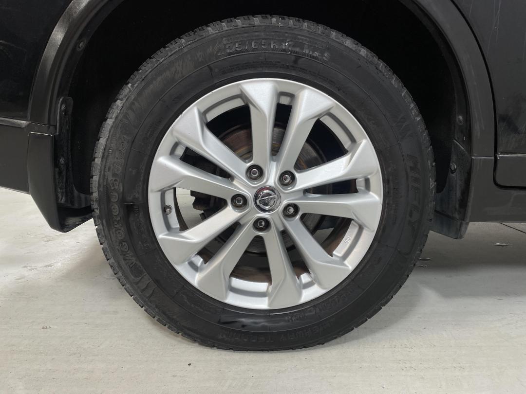 Photo '12' of Nissan X-Trail