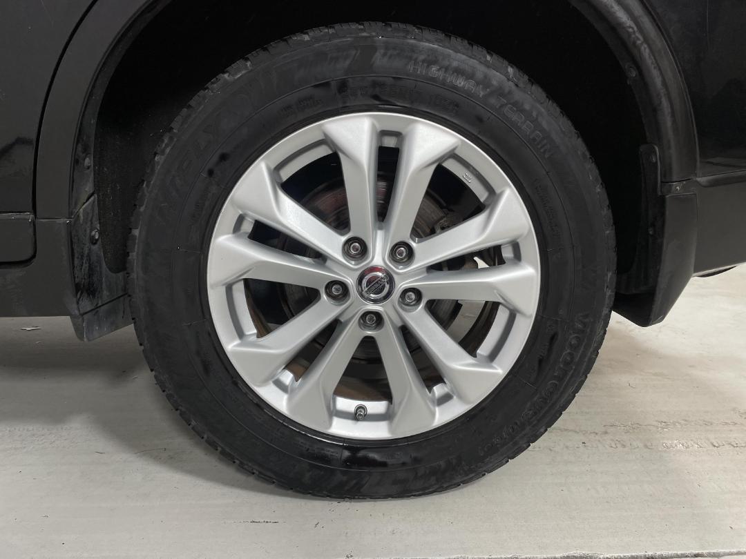 Photo '11' of Nissan X-Trail