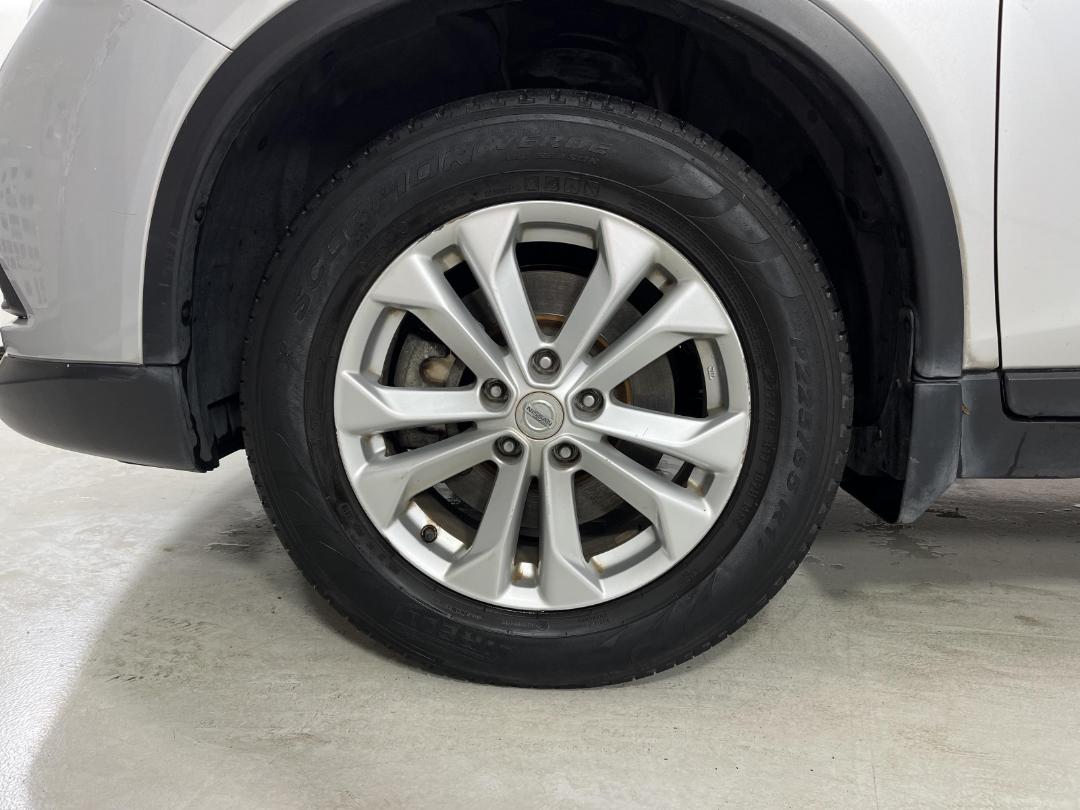 Photo '10' of Nissan X-Trail