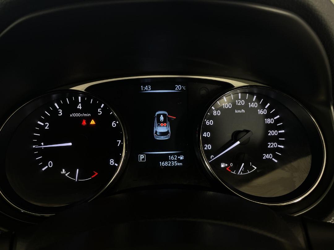 Photo '21' of Nissan X-Trail