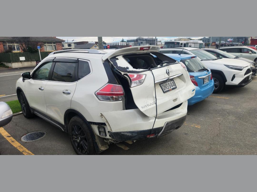 Photo '3' of Nissan X-Trail Photo '3' of Nissan X-Trail