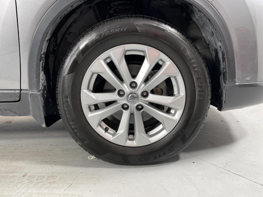 Photo '9' of Nissan X-Trail