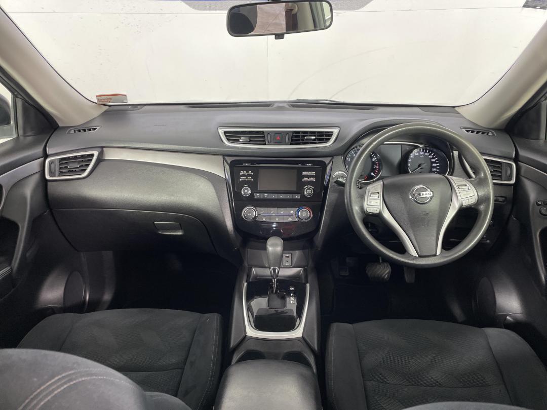 Photo '17' of Nissan X-Trail