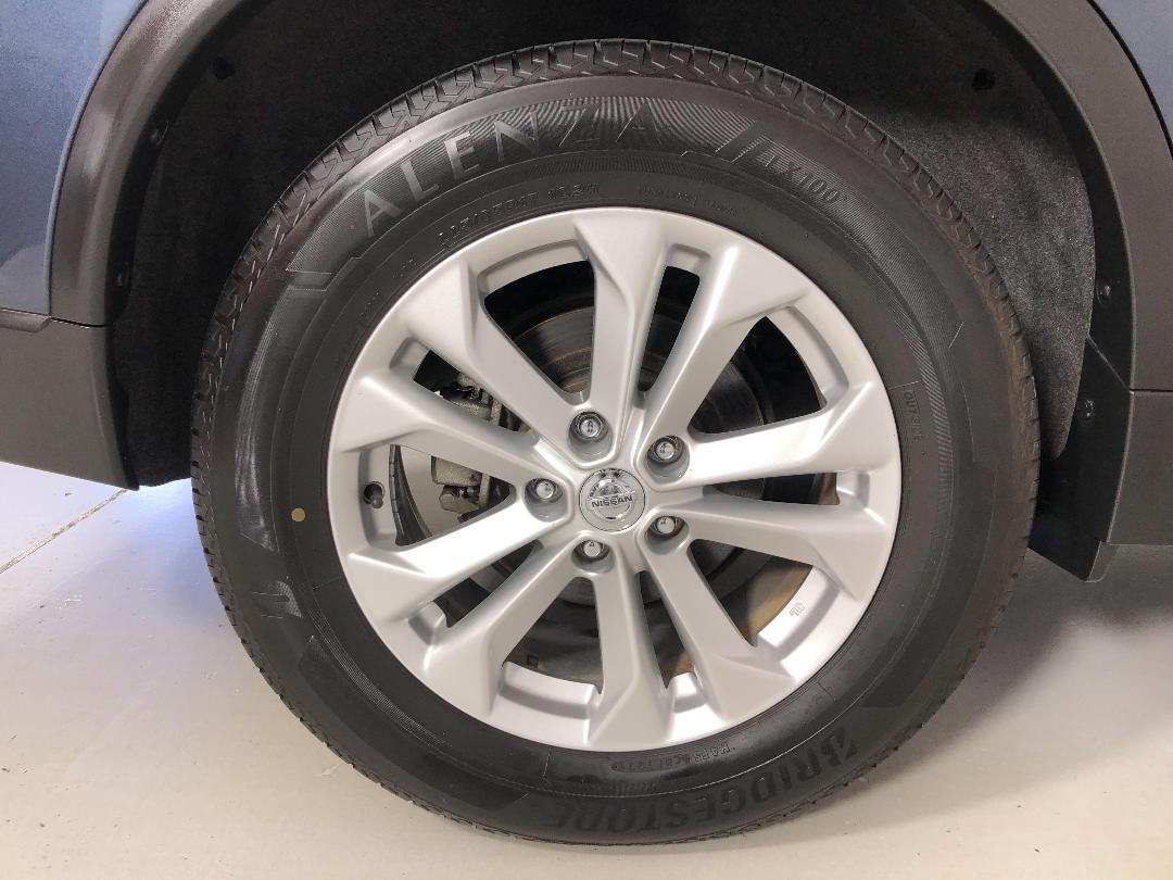 Photo '12' of Nissan X-Trail Photo '12' of Nissan X-Trail