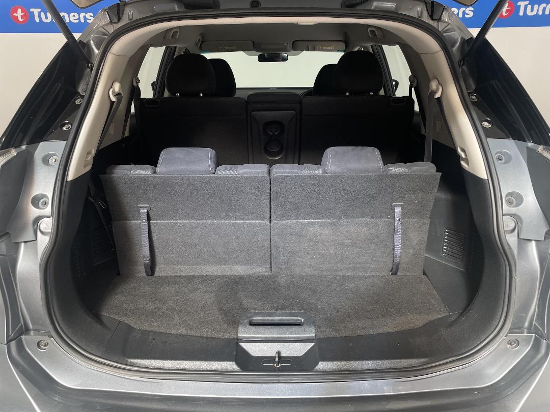 Photo '14' of Nissan X-Trail Photo '14' of Nissan X-Trail