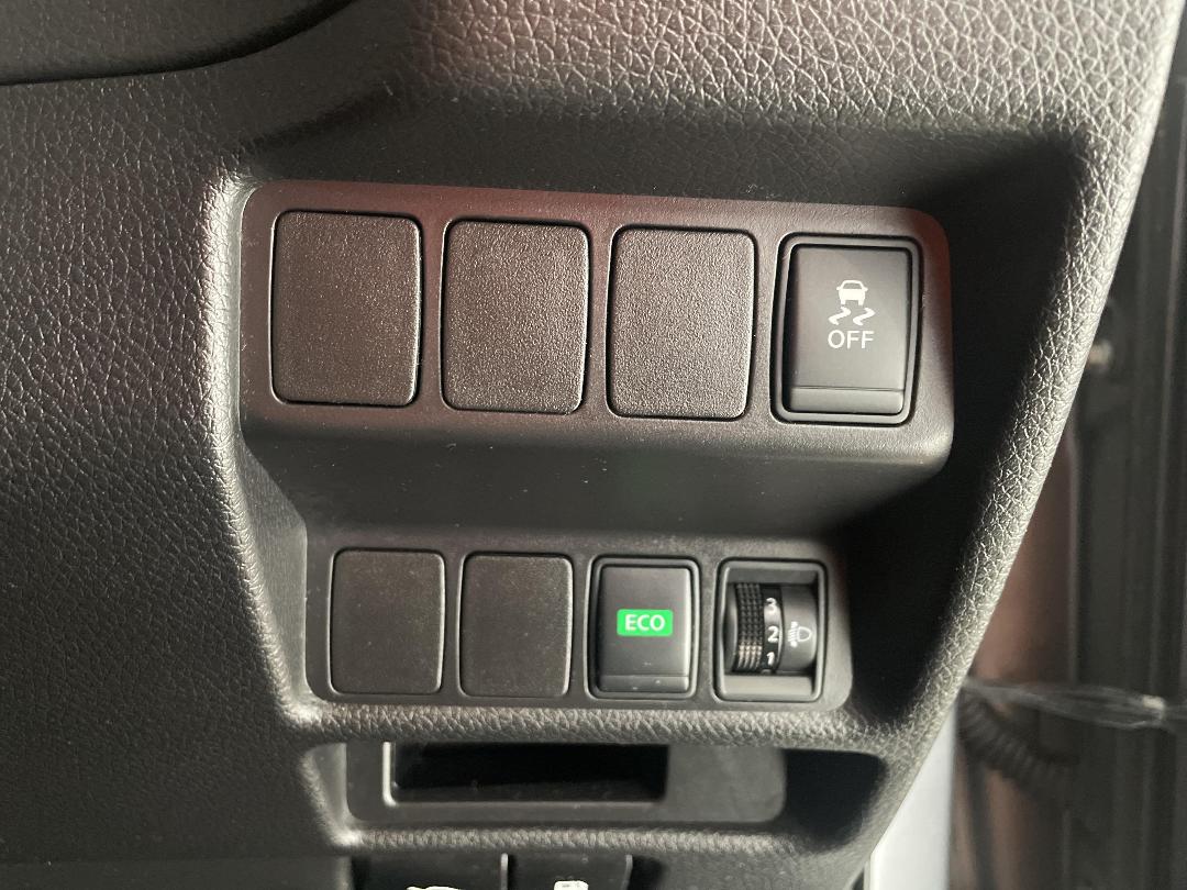 Photo '24' of Nissan X-Trail Photo '24' of Nissan X-Trail