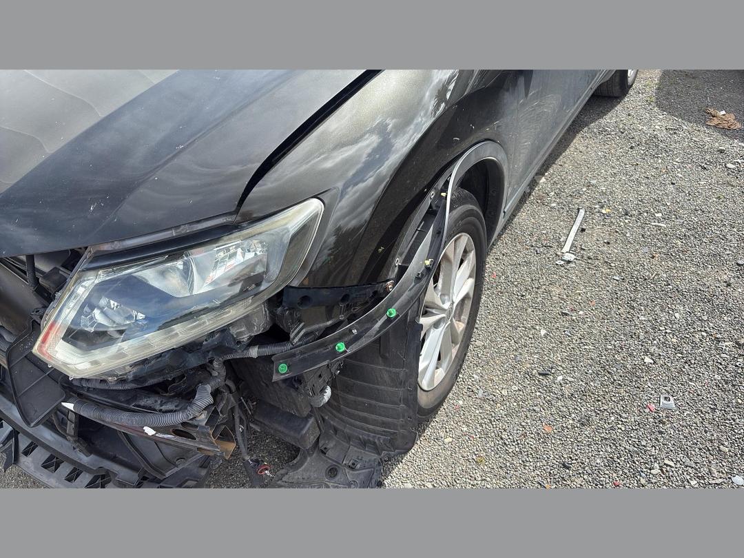 Photo '4' of Nissan X-Trail