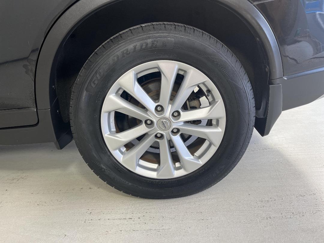 Photo '11' of Nissan X-Trail