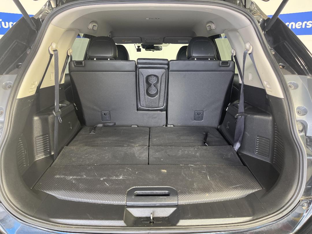 Photo '14' of Nissan X-Trail