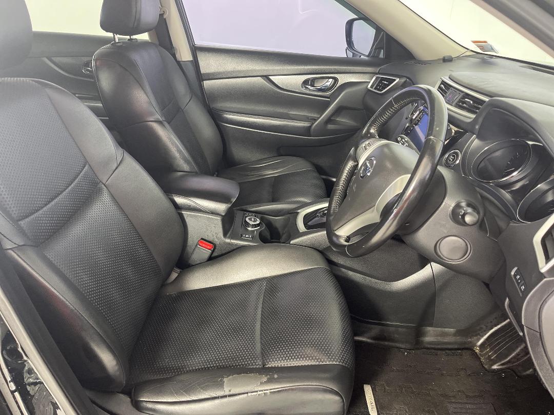 Photo '16' of Nissan X-Trail