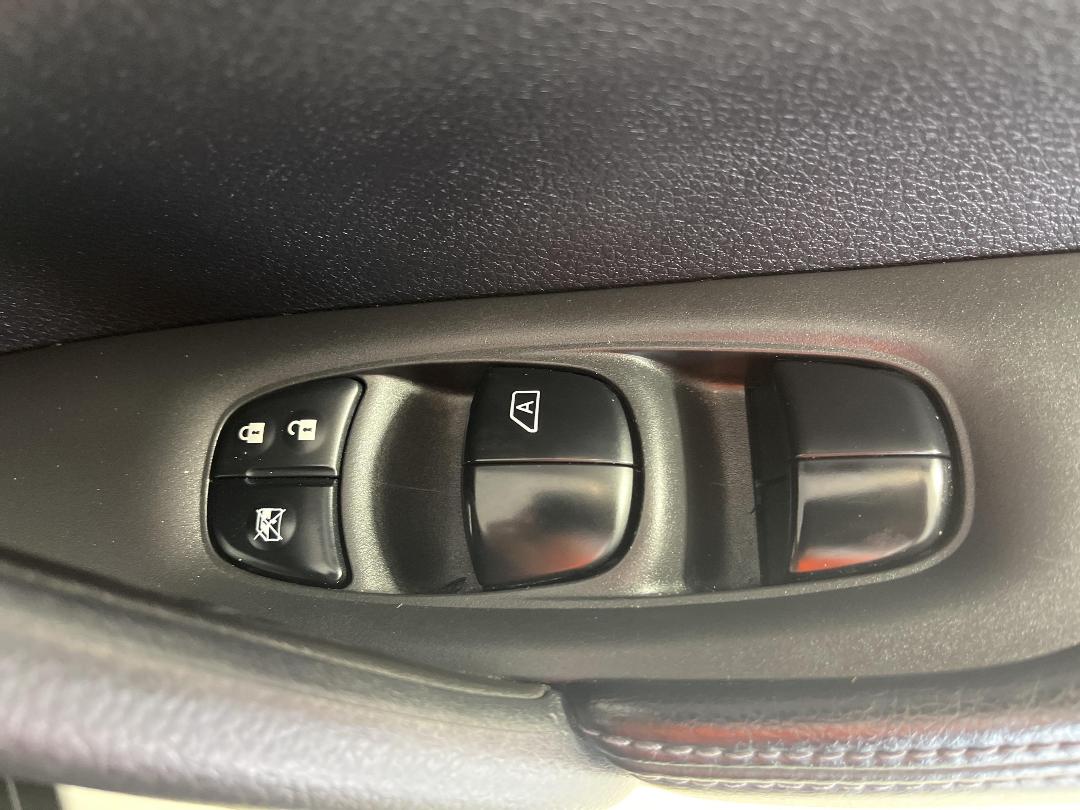 Photo '23' of Nissan X-Trail