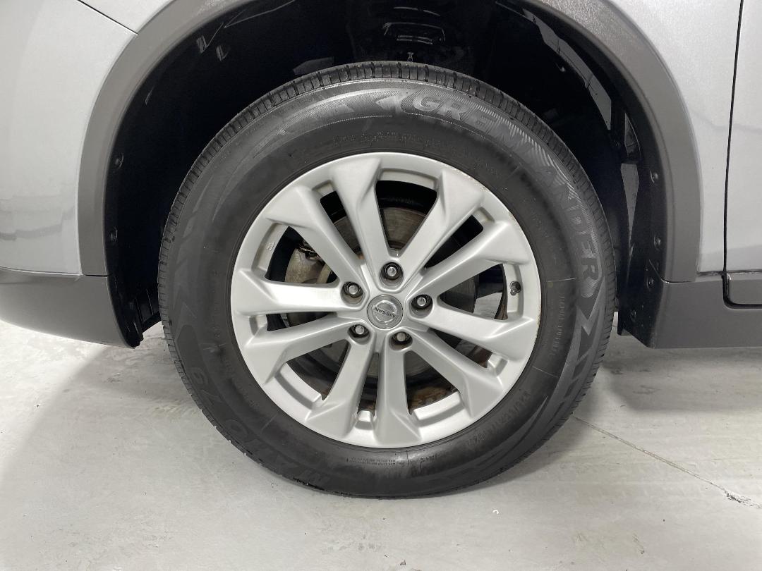 Photo '10' of Nissan X-Trail