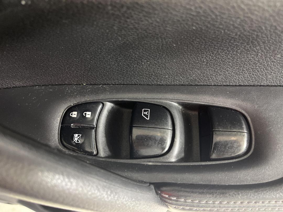 Photo '26' of Nissan X-Trail Photo '26' of Nissan X-Trail