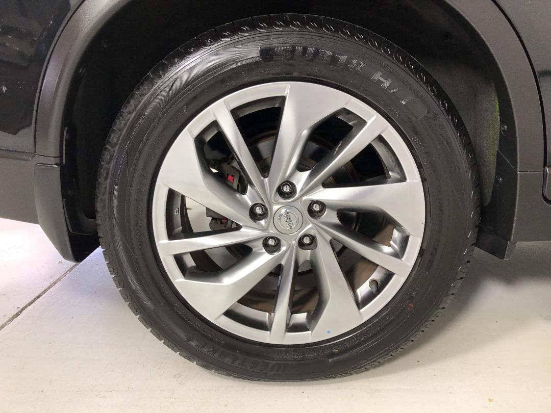 Photo '12' of Nissan X-Trail