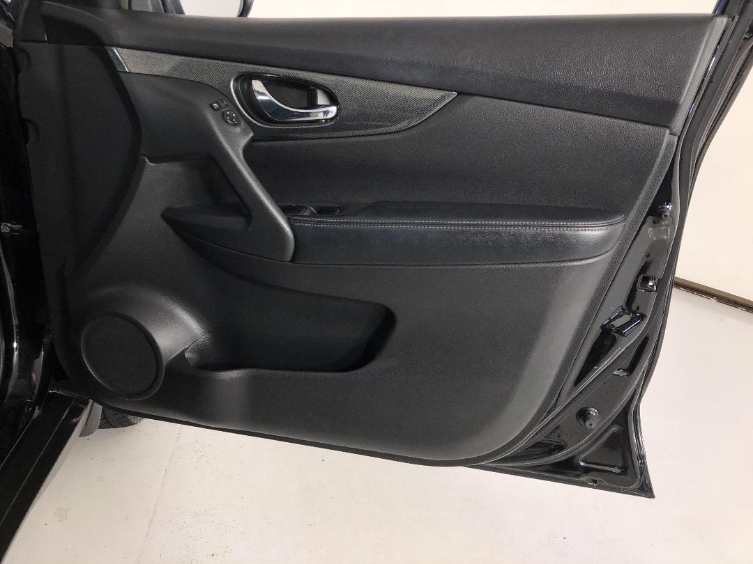 Photo '15' of Nissan X-Trail