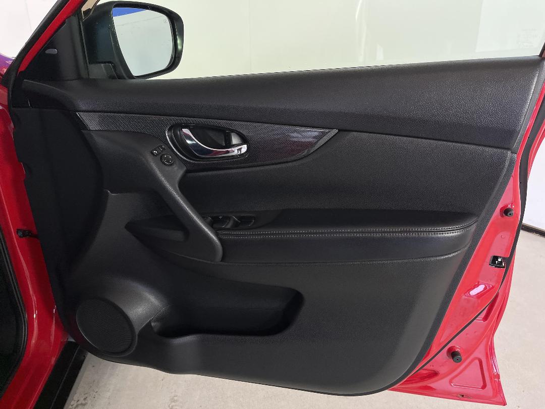 Photo '15' of Nissan X-Trail Photo '15' of Nissan X-Trail