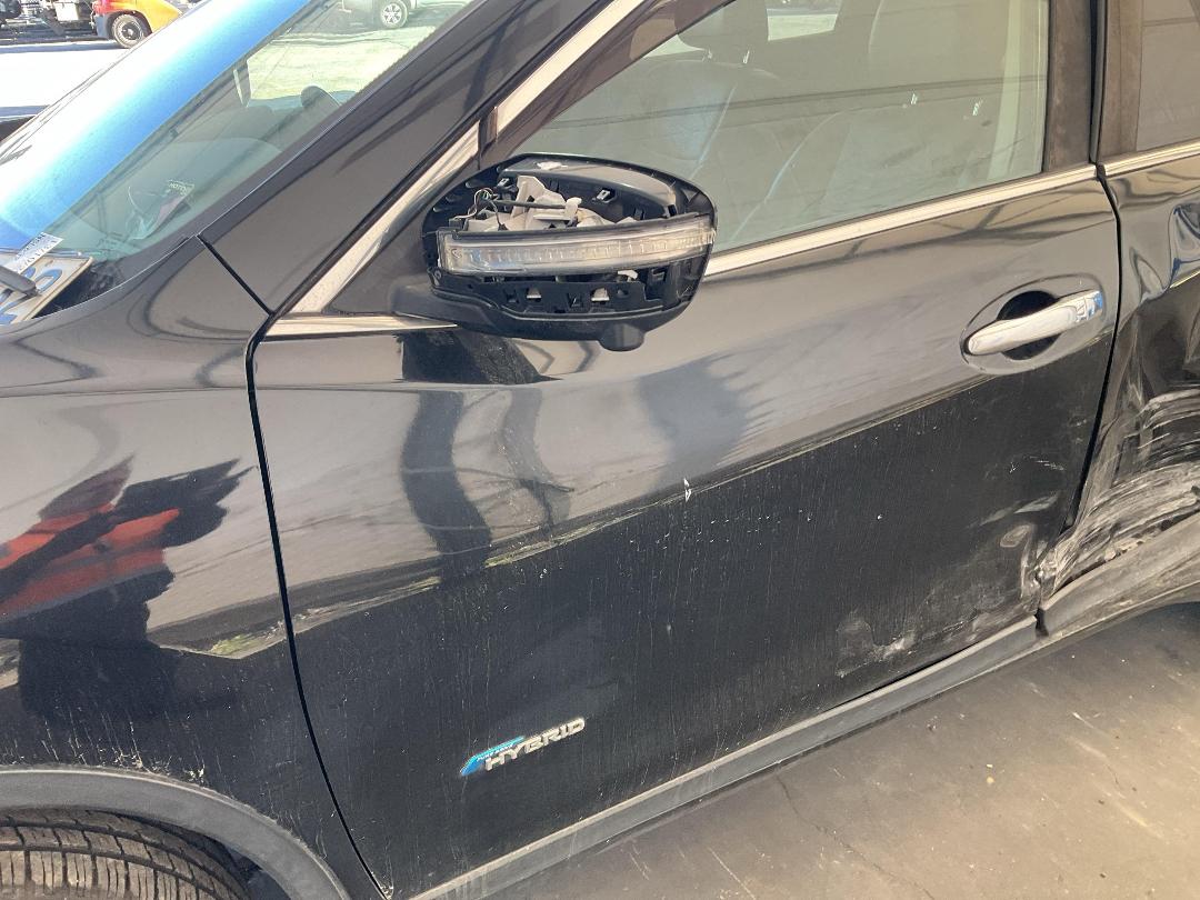 Photo '9' of Nissan X-Trail 2.0L Hybrid